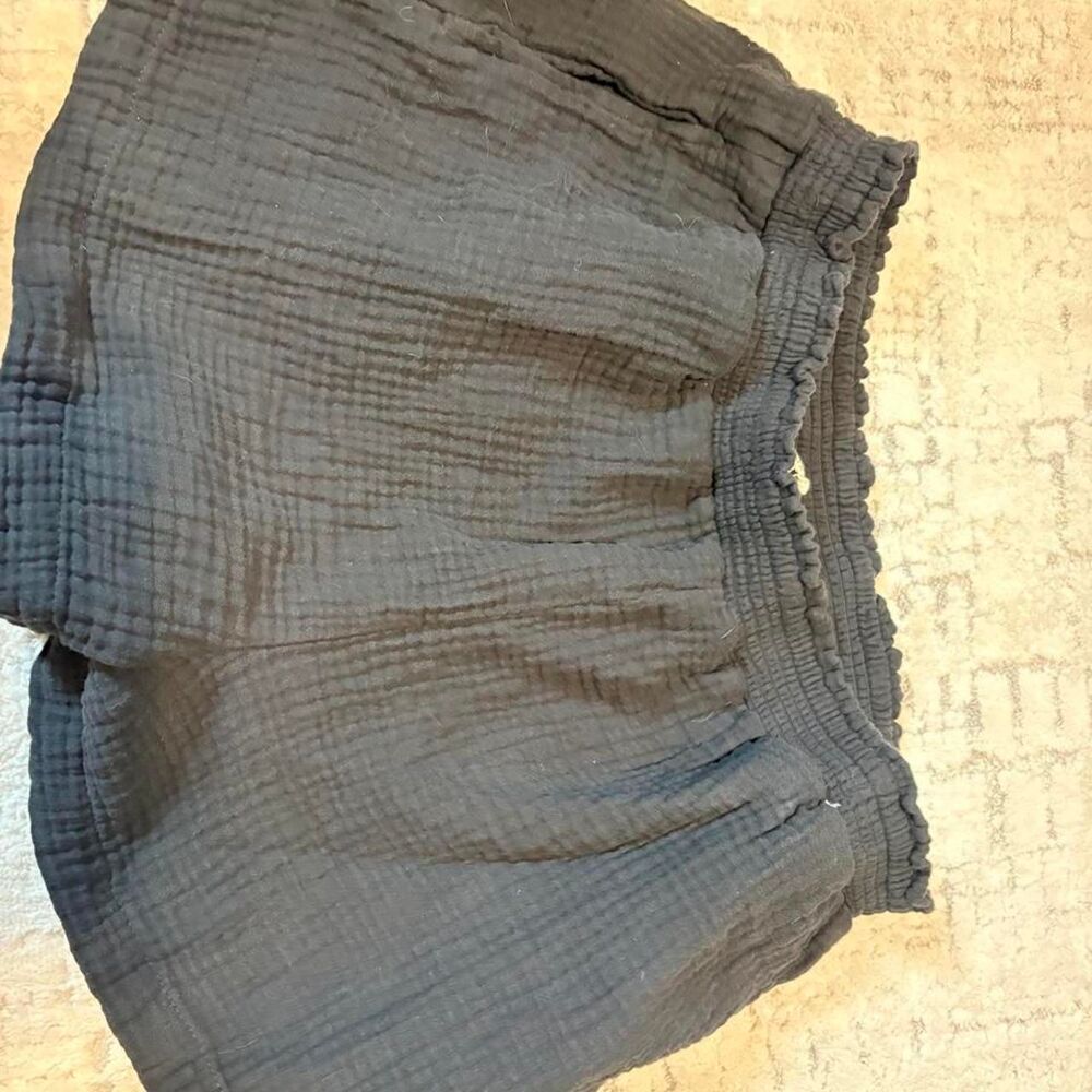 Billabong Women's Black and Grey Shorts